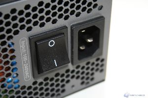 00075 SEASONIC PLATINUM  1KW XTREMEHARDWARE.COM